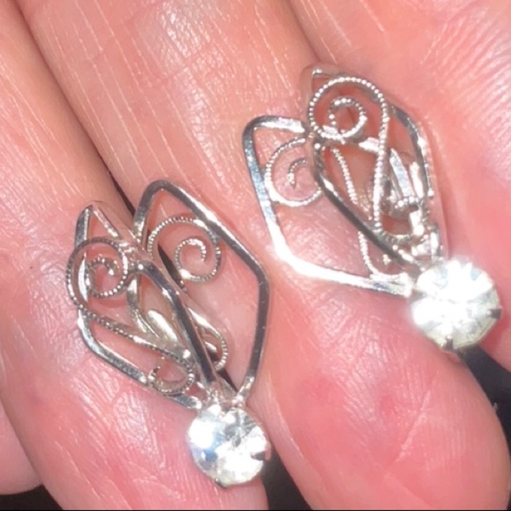 Sterling Tk Tru-Kay Mfg. Co. Sparkly Screw Back Earrings Vintage View 4